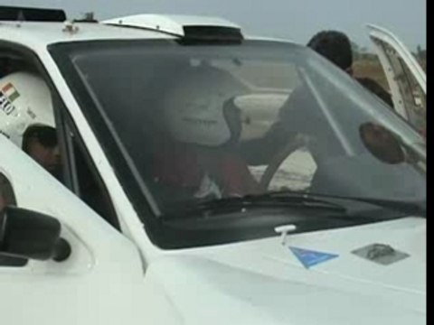 Essais du Buggy PROTO au Lac Rose