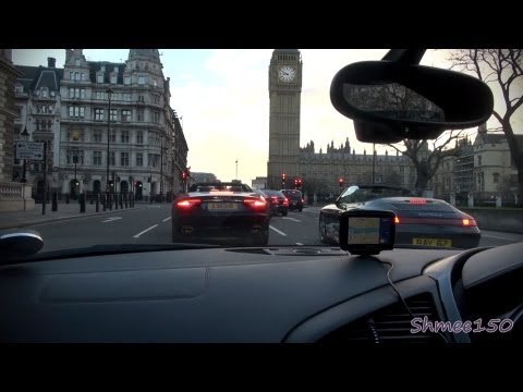Boxing Day Tunnel Sounds - Ferrari F430, 2x GT-R, R8 V10, TVR and more!