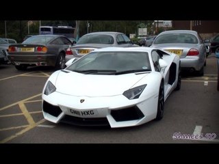 Lamborghini Aventador LP700-4 - Overview, Startup and Drive-off