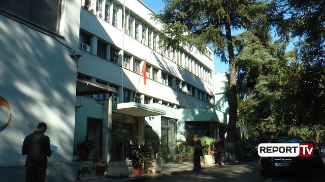 Report TV - Akuzat ndaj Carlo Bollino-s, Sali Berisha dënohet për herë të parë nga një gjykatë