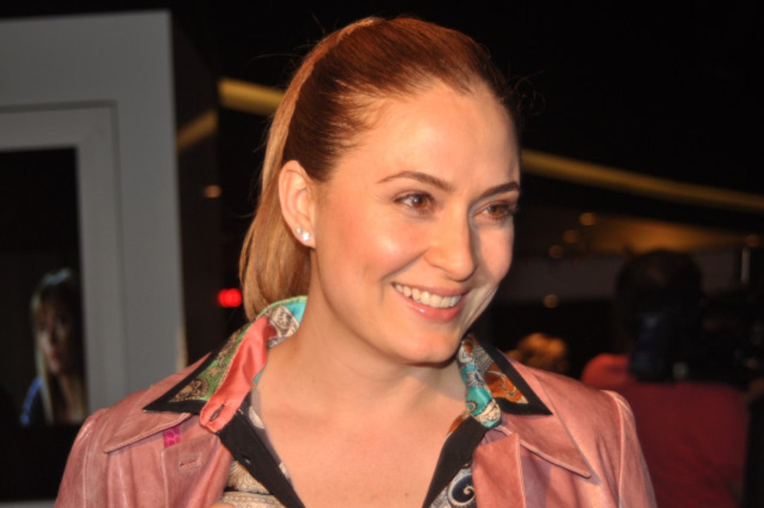 Ceyda Düvenci "Her An Üçüncü Çocuğu Yapabilirim" Diyerek Müjdeyi Verdi