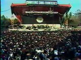 Johnny Hallyday - Chanteur Sans Frontières - 'Le Chanteur Abandonné' (13 Octobre 1985) : Un Moment Emblématique de Solidarité Musicale !