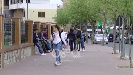 Ora News - Droga në shkollat e Lezhës alarm për institucionet
