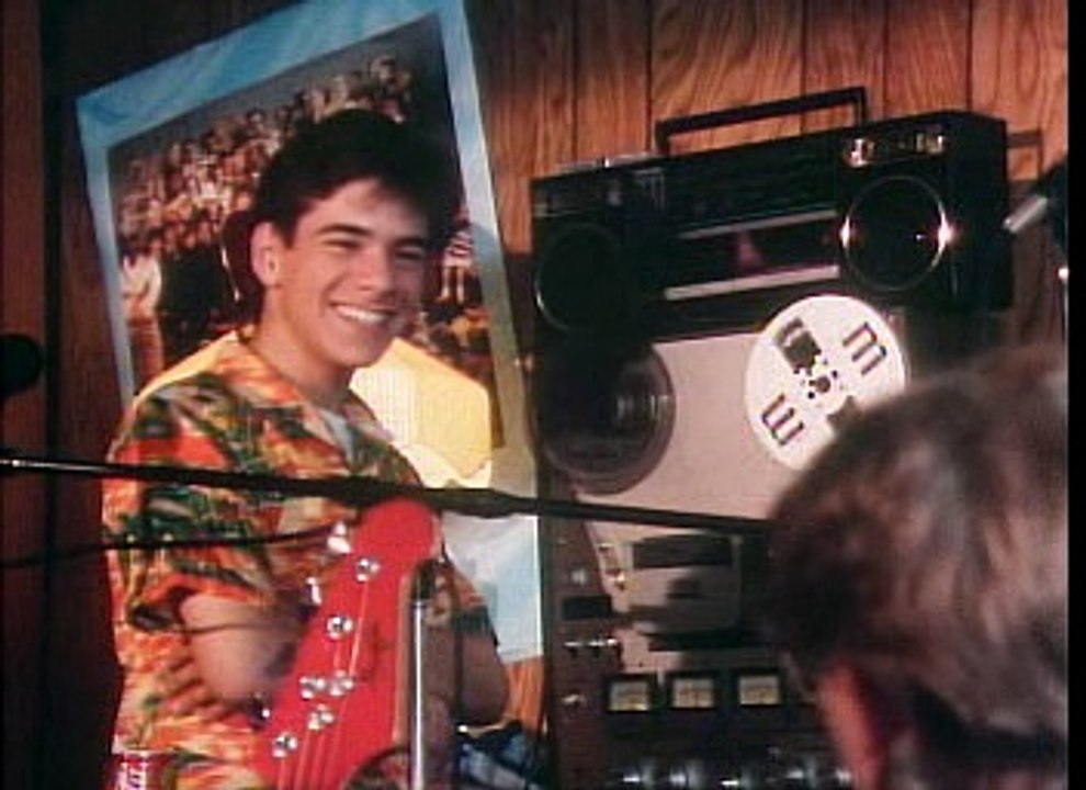 Degrassi Junior High - 3x02 - Can't Live With 'Em Part 2