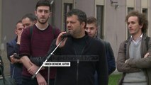 Protesta për mbrojtjen e teatrit - Top Channel Albania - News - Lajme