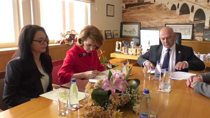 Ministrja Albena Reshitaj në Gjakovë sjellë projekte të reja - Lajme