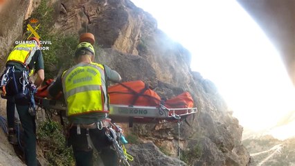 Dos escaladores accidentados rescatados por el helicóptero de la Guardia Civil