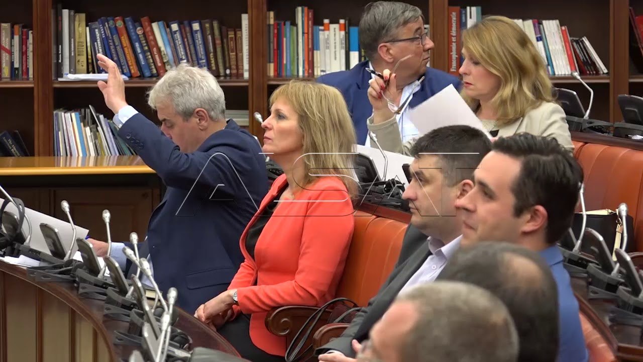 Владиниот план за поддршка на инвестициите помина на собраниска комисија