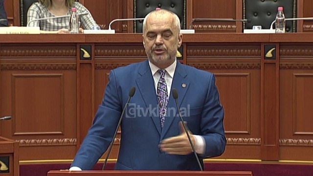 Opozita braktis Kuvendin per Tahirin