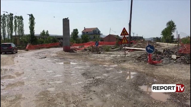 Report TV - Rruga në rikonstruksion rrezikon sezoni turistik të Velipojës