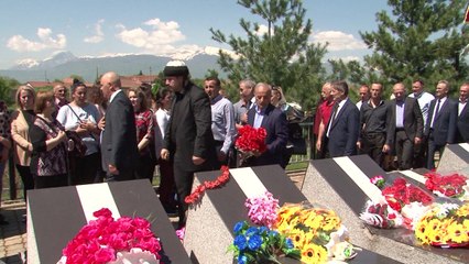 Shënohet 20 vjetori i rënies heroike të dëshmorëve në fshatin Hereq - Lajme