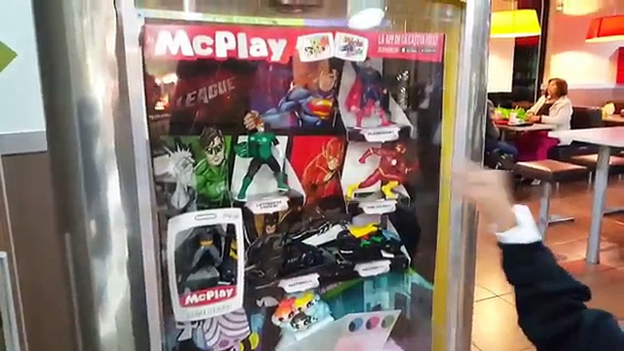 CAJITA FELIZ / La Liga De La Justicia / Las Chicas Super Poderosas / McDonalds / ST&M / Video #28