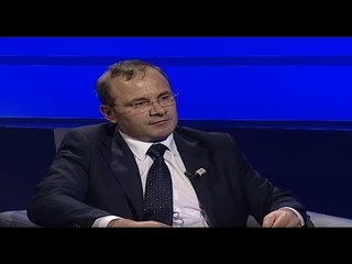 Arben Skenderi i ftuar ne 'Intervista e Mbremjes'