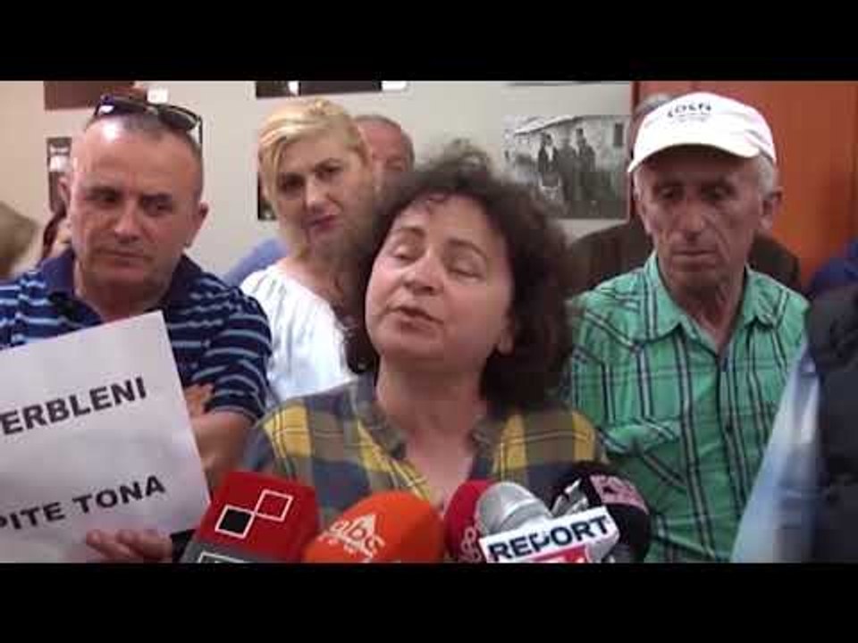 Banoret e Orikumit proteste ne keshillin bashkiak Vlore
