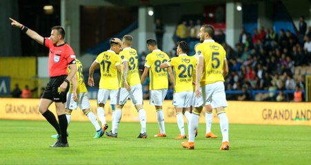 Fenerbahçeli Futbolcular Şampiyonluktan Ümitli