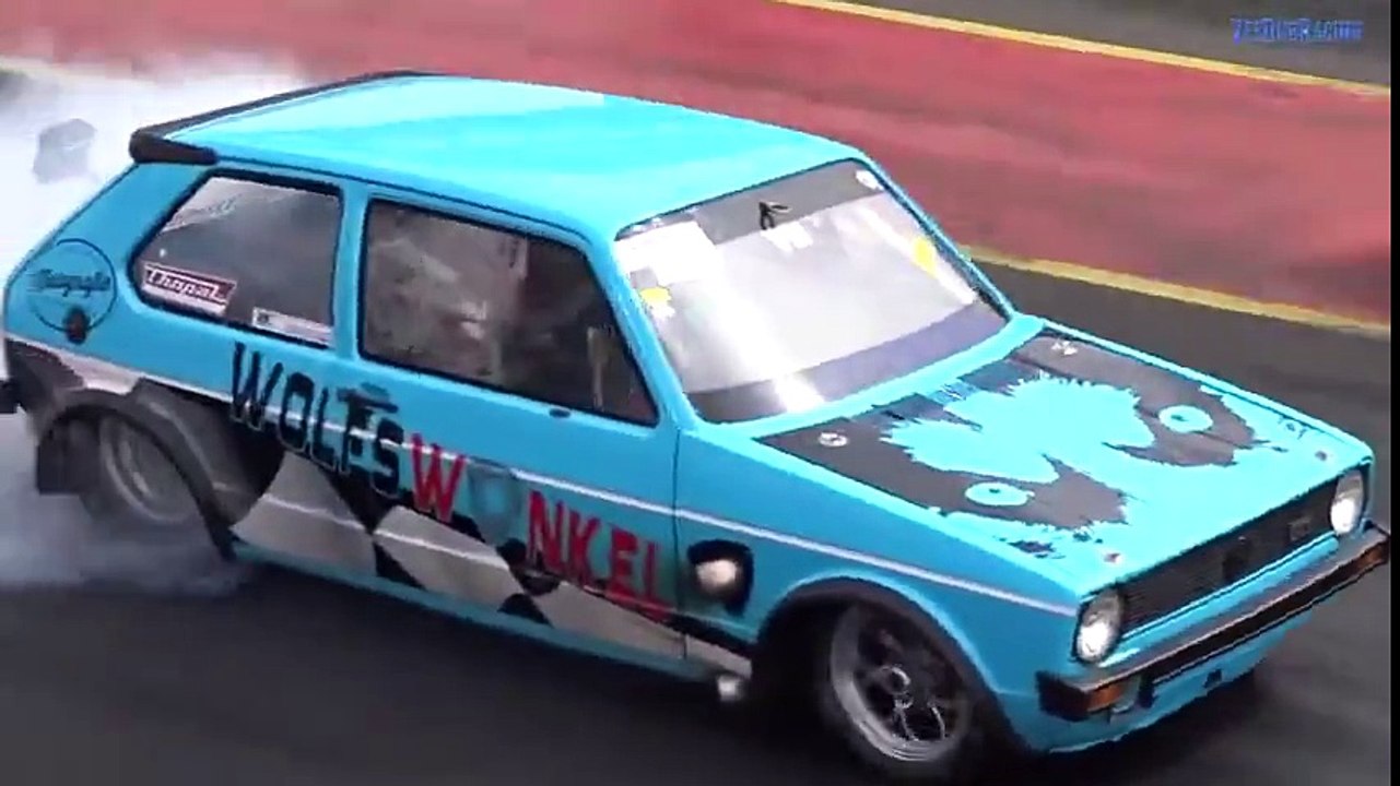 Wankel motorlu Golf 1, Scirocco ile dalga geçiyor