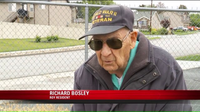 Utah Police Officer Joins Widowed Veteran on Daily Walks