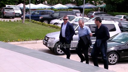 PD behet gati per zgjedhjet ne parti