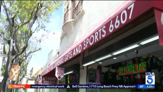 Man Arrested After Tour Company Employee Stabbed Along Hollywood Walk of Fame