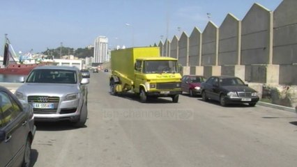 Ndotet porti i peshkimit në Durrës - Top Channel Albania - News - Lajme