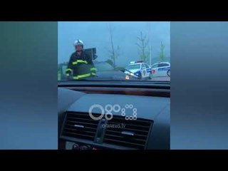 Ora News - Aksident në rrugën e Rinasit, përplasen katër makina