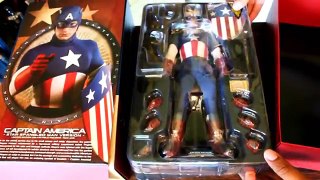 Captain America Hot Toys exclusive Star Spangled Man version figure review