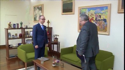 Ora News - Marrëveshja, Bushati paralajmëron takim tjetër me Kotzias në Greqi