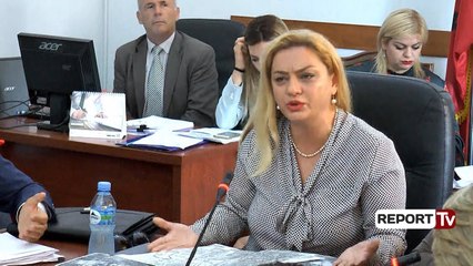 Report TV - Vokshi- Kumbaros: E çmendur, paratë e drogës po prishin Teatrin