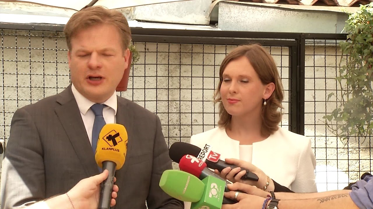 Ora News - Holanda skeptike, 7 deputetë: Duam rezultate në luftën ndaj krimit