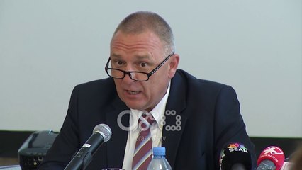 Ora News - Biznesi gjerman: Problem transparenca, krimi dhe korrupsioni