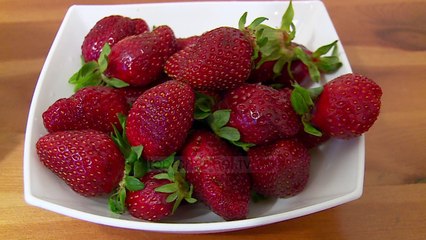 Recetë/ Cheesecake i shpejtë me luleshtrydhe - Top Channel Albania - News - Lajme