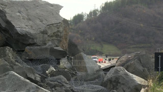 Pa Koment - Tender për të hapur rrugën Tiranë-Elbasan - Top Channel Albania - News - Lajme