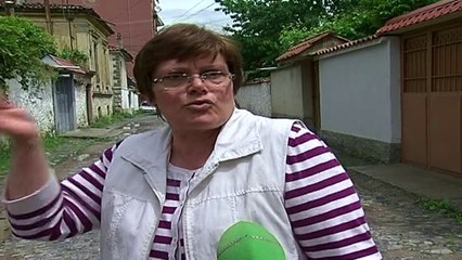 Dëmtohen kalldrëmet e Korçës, banorët kërkojnë rikonstruksion - Top Channel Albania - News   - Lajme