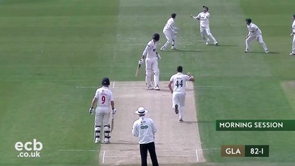 Incredible 3-Run Finish As De Lange Hits 90 From 45 Balls - County Championship Highlights 2018