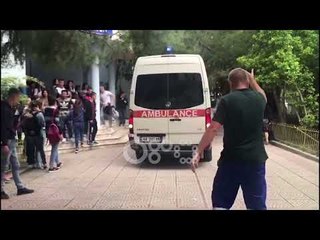 Download Video: Ora News - Vlorë, 18-vjeçarja humb ndjenjat në orën e provimit, vdes në spital