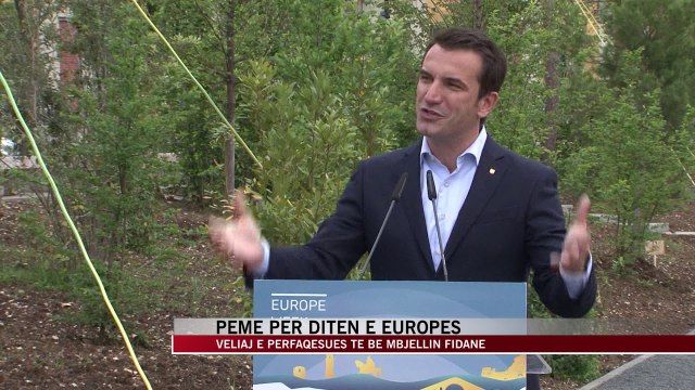 Veliaj e përfaqësues të BE mbjellin pemë për Ditën e Europës - News, Lajme - Vizion Plus