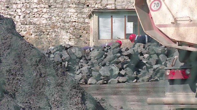 Pa Koment - Shembet masivi shkëmbor, humb jetën minatori 62-vjeçar - Top Channel Albania