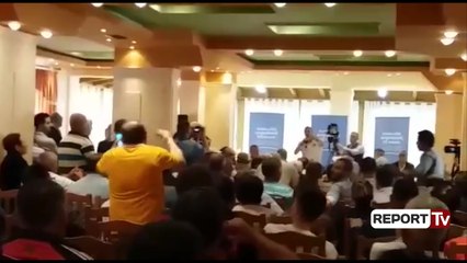 Report TV - Orikum, qytetari-Gjiknurit: Në 5 vjet nuk shtruat asnjë kabllo, gënjen