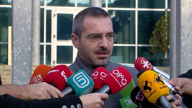 Arrest shtepie per ish-Ministrin e Brendshem, Saimir Tahiri - News, lajme - Vizion Plus