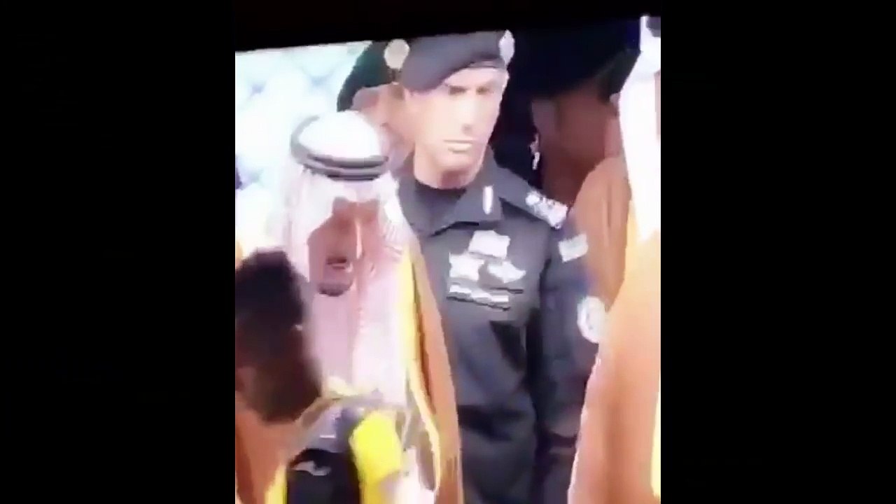 فواز القرني يرد على فيديو الفغم الحارس الشخصي للملك سلمان في نهائي الكأس