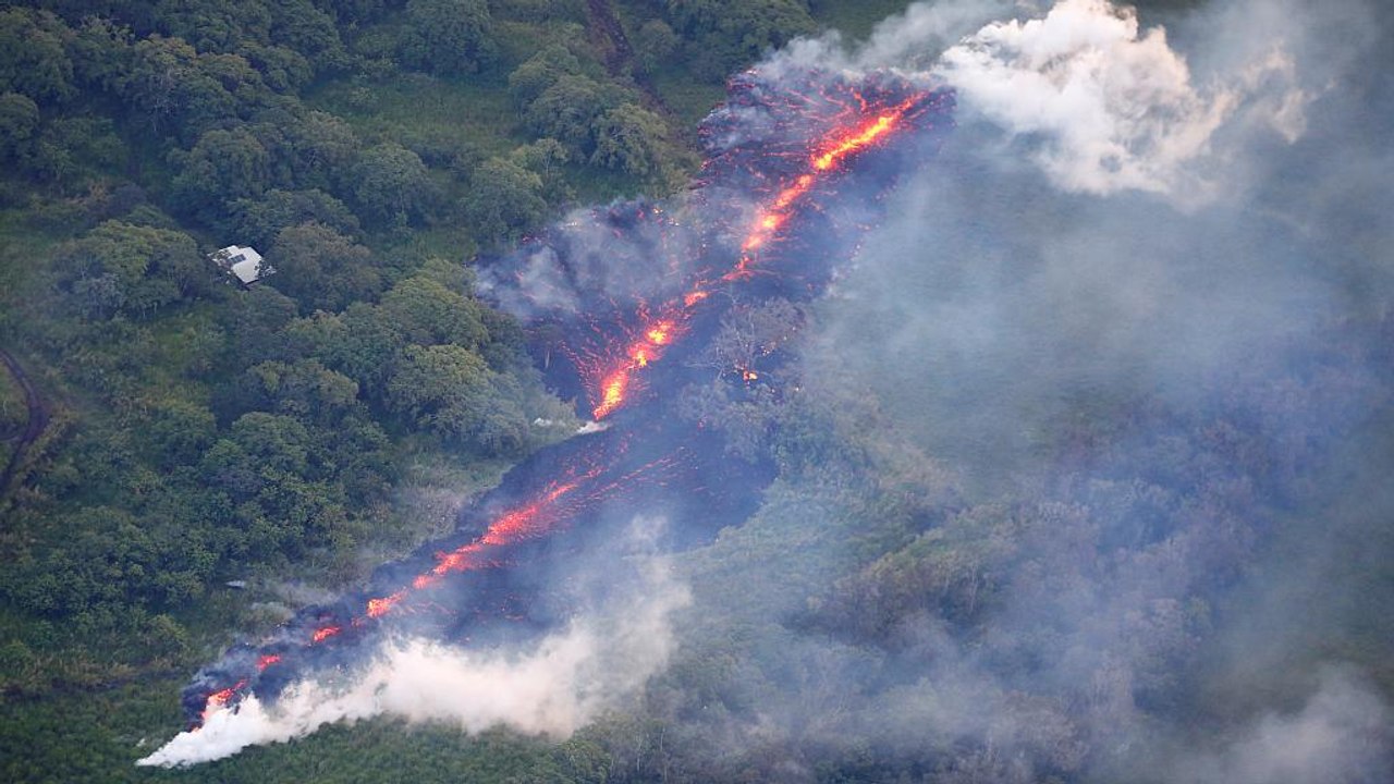 Mehr Risse, mehr Lava auf Hawaii