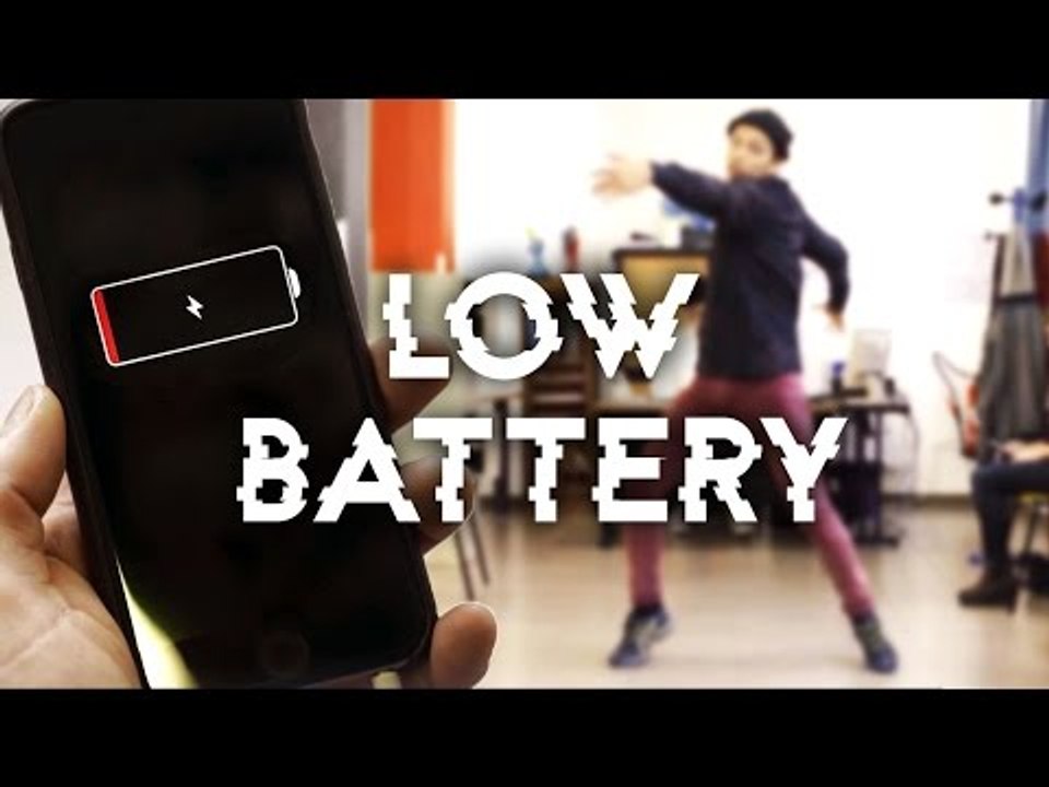 LOW BATTERY : BREAKDANCE IN THE WAITING ROOM