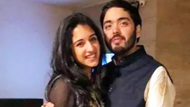 Mukesh Ambani's son Anant Ambani gets ENGAGED to GF Radhika Merchant, Photo goes Viral। FilmiBeat