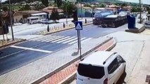 Motosikletli astsubayın hayatını kaybettiği kaza kamerada