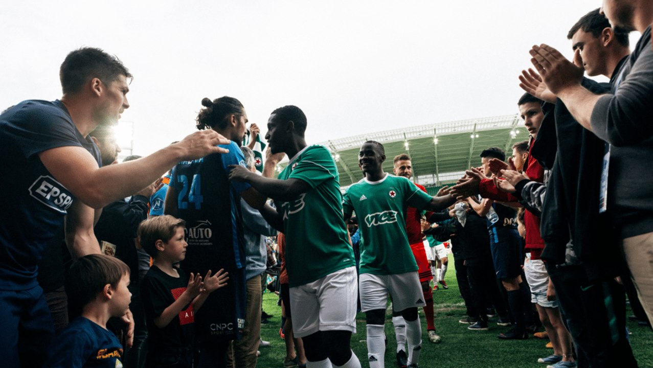 Résumé J34 Pau - Red Star (1-1) 2017-2018