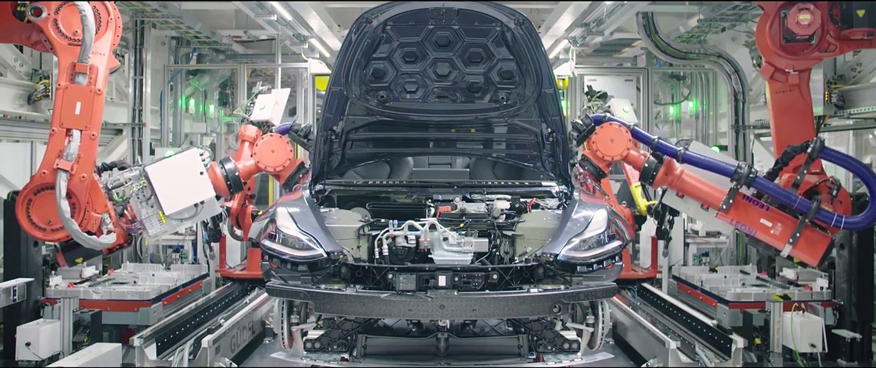 Tesla Model 3 Fremont Factory - final line assembly