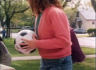 Degrassi Junior High - 3x03 - A Big Girl Now