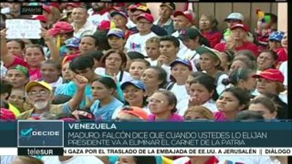 Maduro pide el voto para continuar la lucha contra la corrupción
