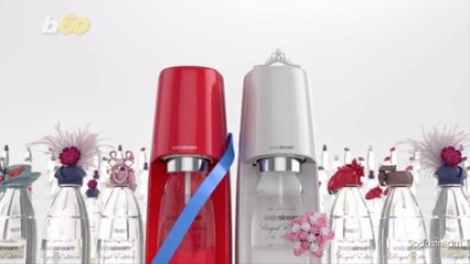 Royal Wedding Water Bottles Donate To A Worthy Cause