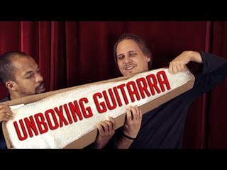 Ganhamos uma guitarra! (O nascimento da RIFFINHA) | RIFF UNBOXING